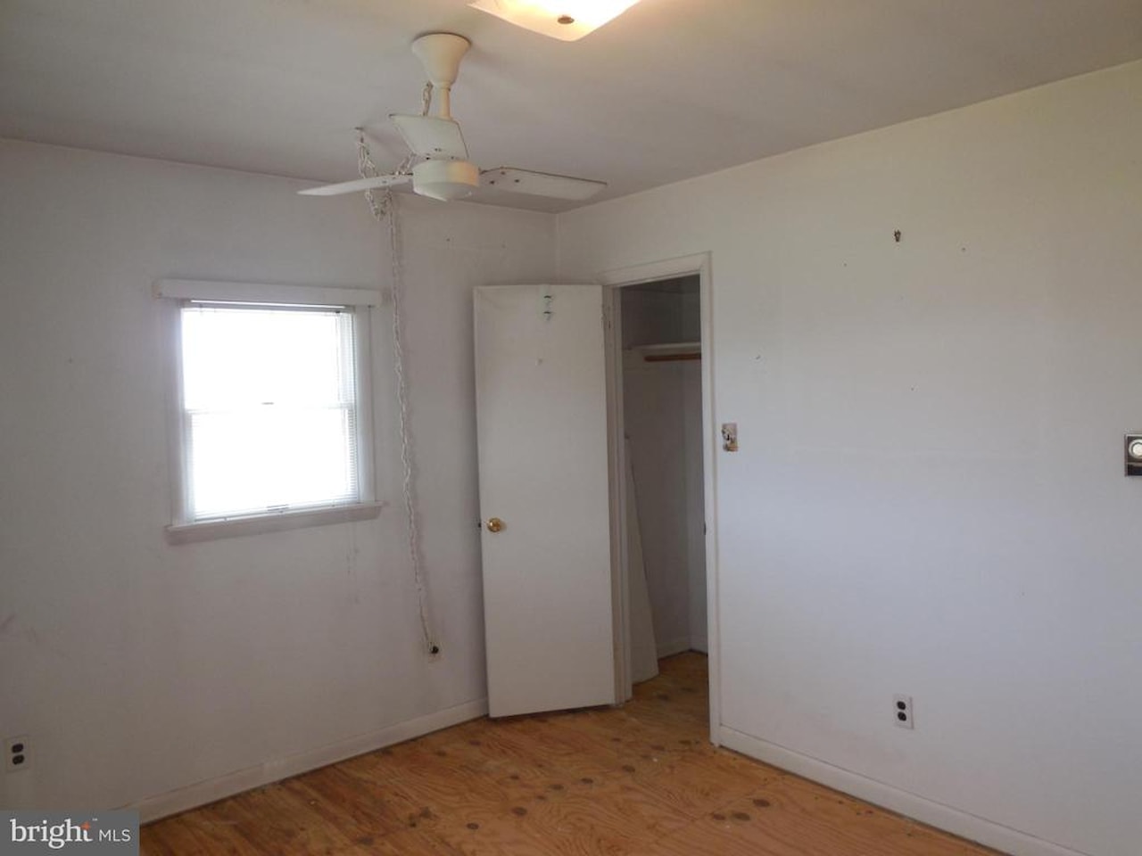  Real Estate for Sale - 12330 Snug Harbor Rd in Berlin Photo 21