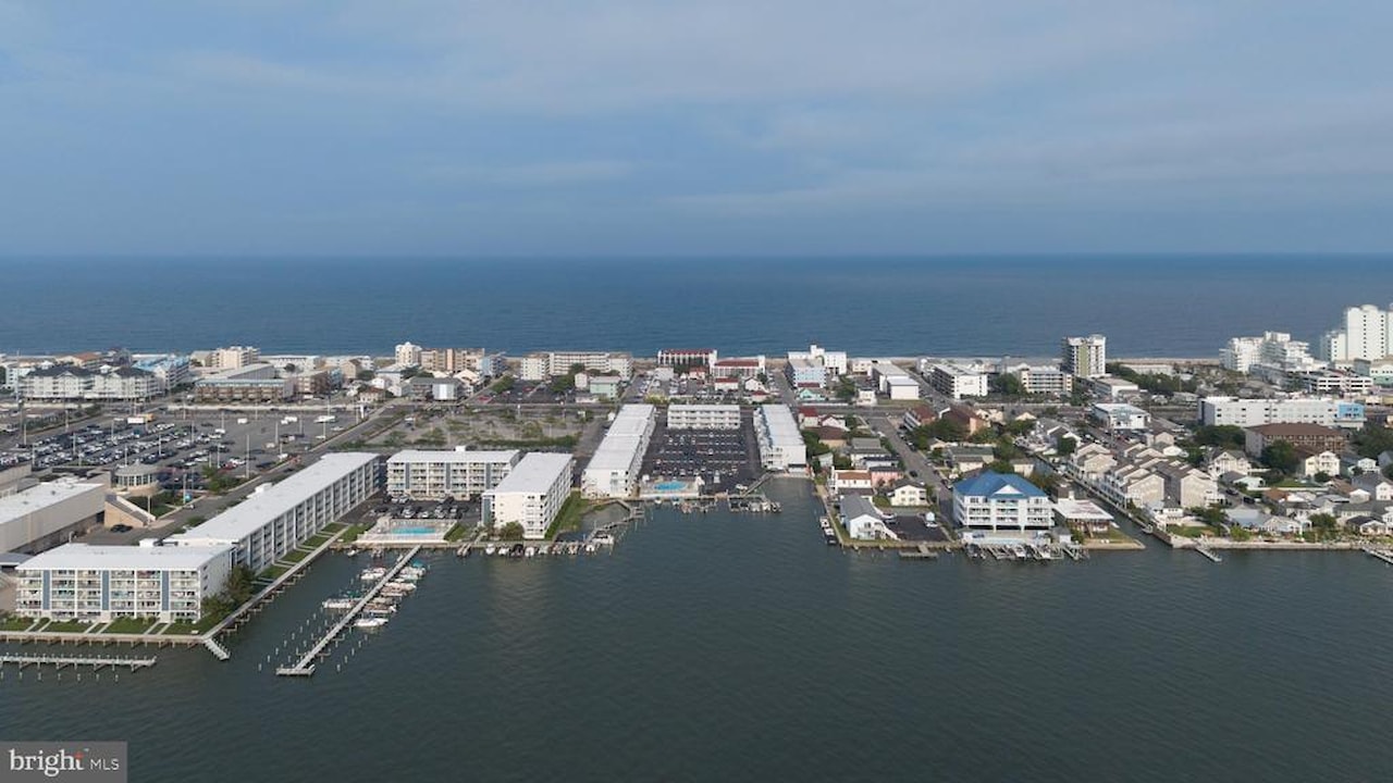 Bradley On The Bay Real Estate for Sale - 3701 Coastal Hwy #321E1 in Ocean City Photo 45