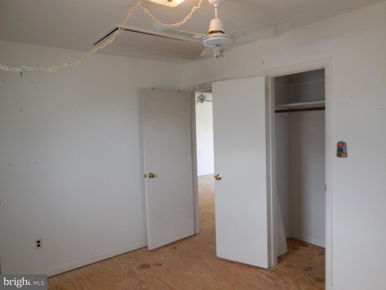  Real Estate for Sale - 12330 Snug Harbor Rd in Berlin Photo 23