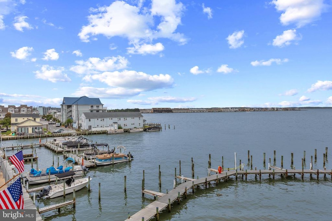 Bradley On The Bay Real Estate for Sale - 3701 Coastal Hwy #321E1 in Ocean City Photo 34