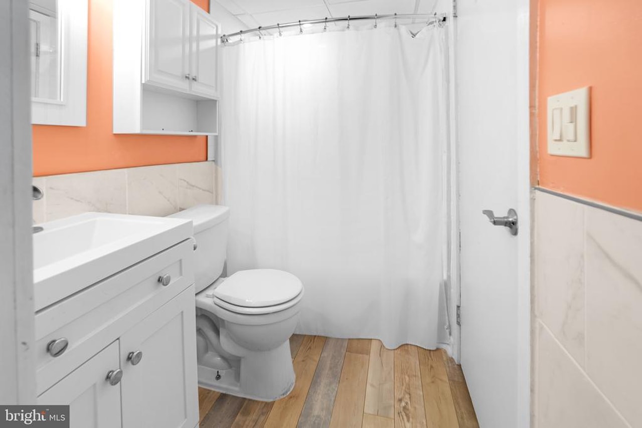 Summer Palace Real Estate for Sale - 18 69th St #9 in Ocean City Photo 11