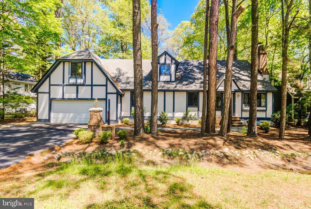  Real Estate for Sale - 127 Nottingham Ln in Ocean Pines