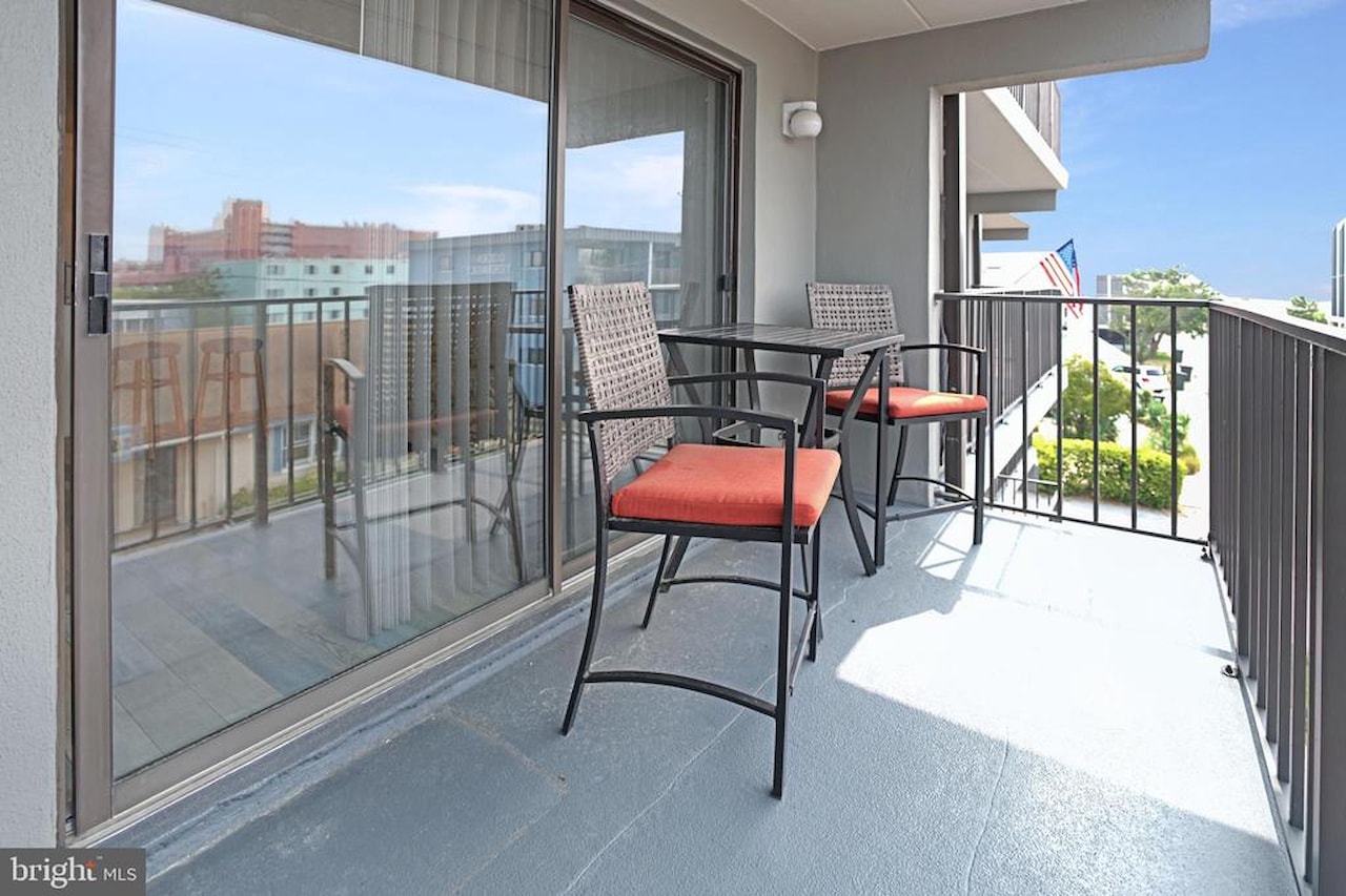 Summer Palace Real Estate for Sale - 18 69th St #9 in Ocean City Photo 13