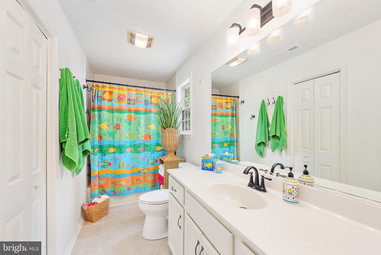  Real Estate for Sale - 58 Hingham Ln in Berlin Photo 31