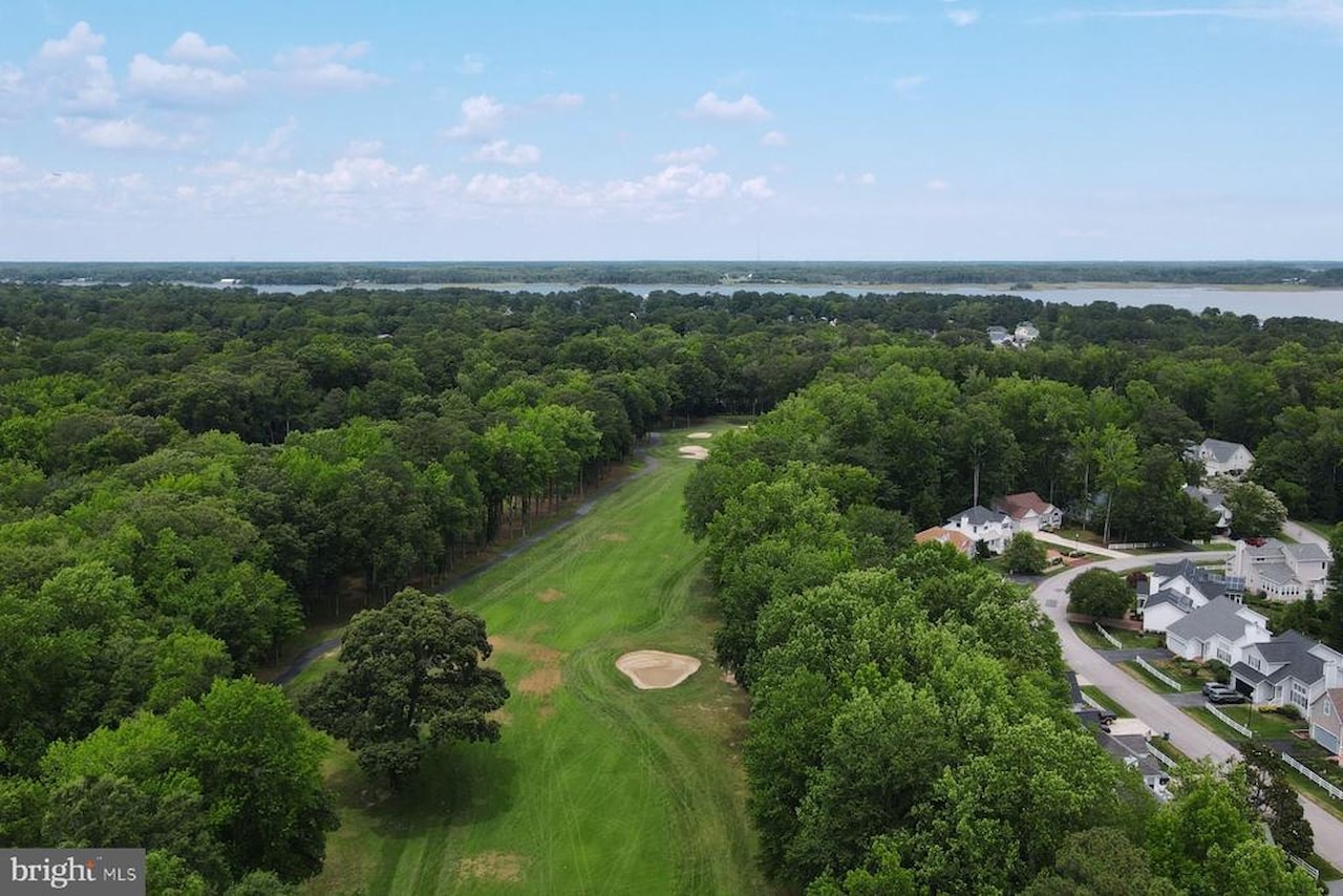  Real Estate for Sale - 58 Hingham Ln in Berlin Photo 46