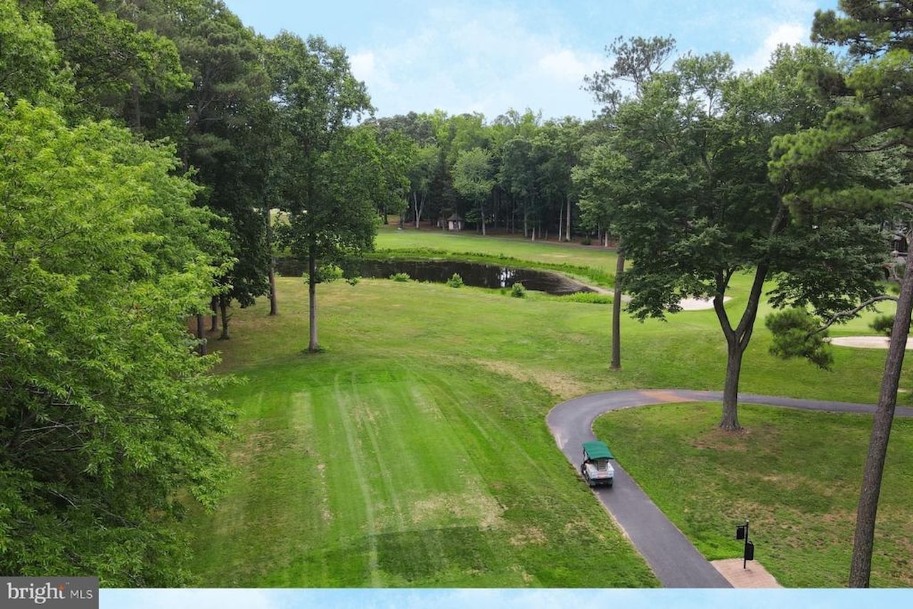  Real Estate for Sale - 58 Hingham Ln in Berlin Photo 47