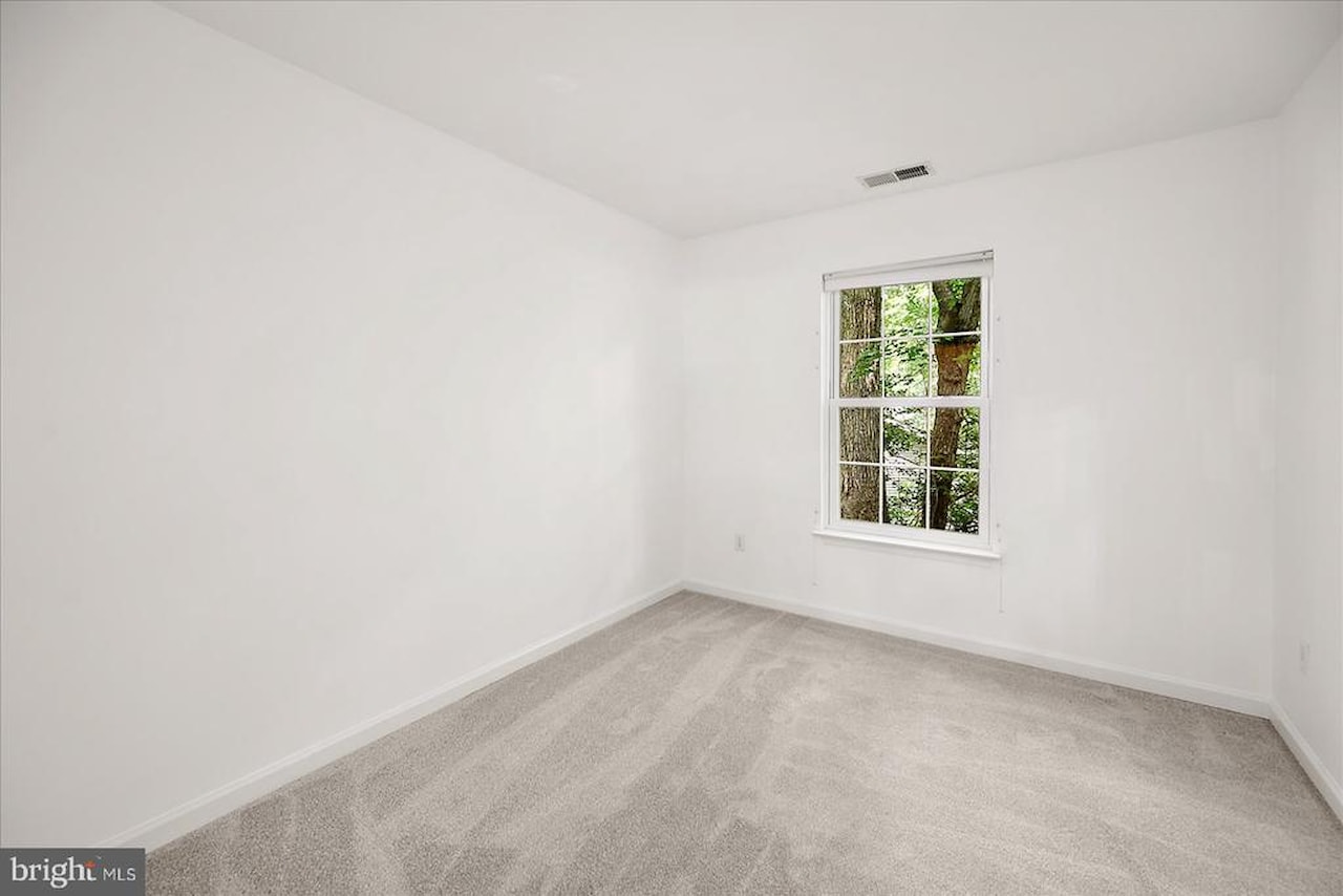  Real Estate for Sale - 10 Laurel Trl in Ocean Pines Photo 30