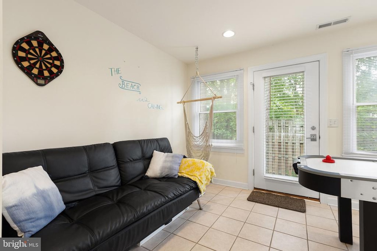  Real Estate for Sale - 750 Bayberry Cir in Bethany Beach Photo 20
