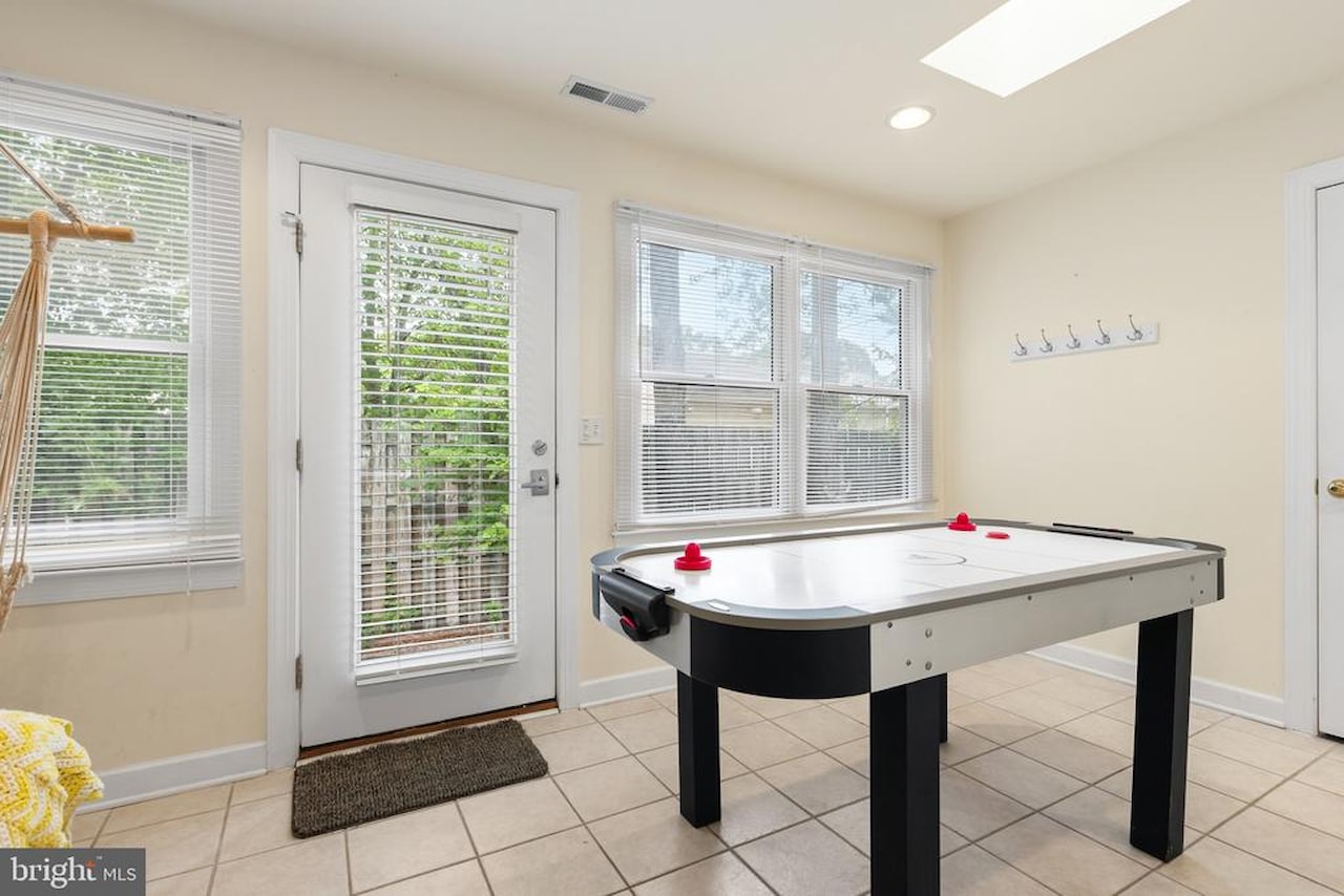  Real Estate for Sale - 750 Bayberry Cir in Bethany Beach Photo 22