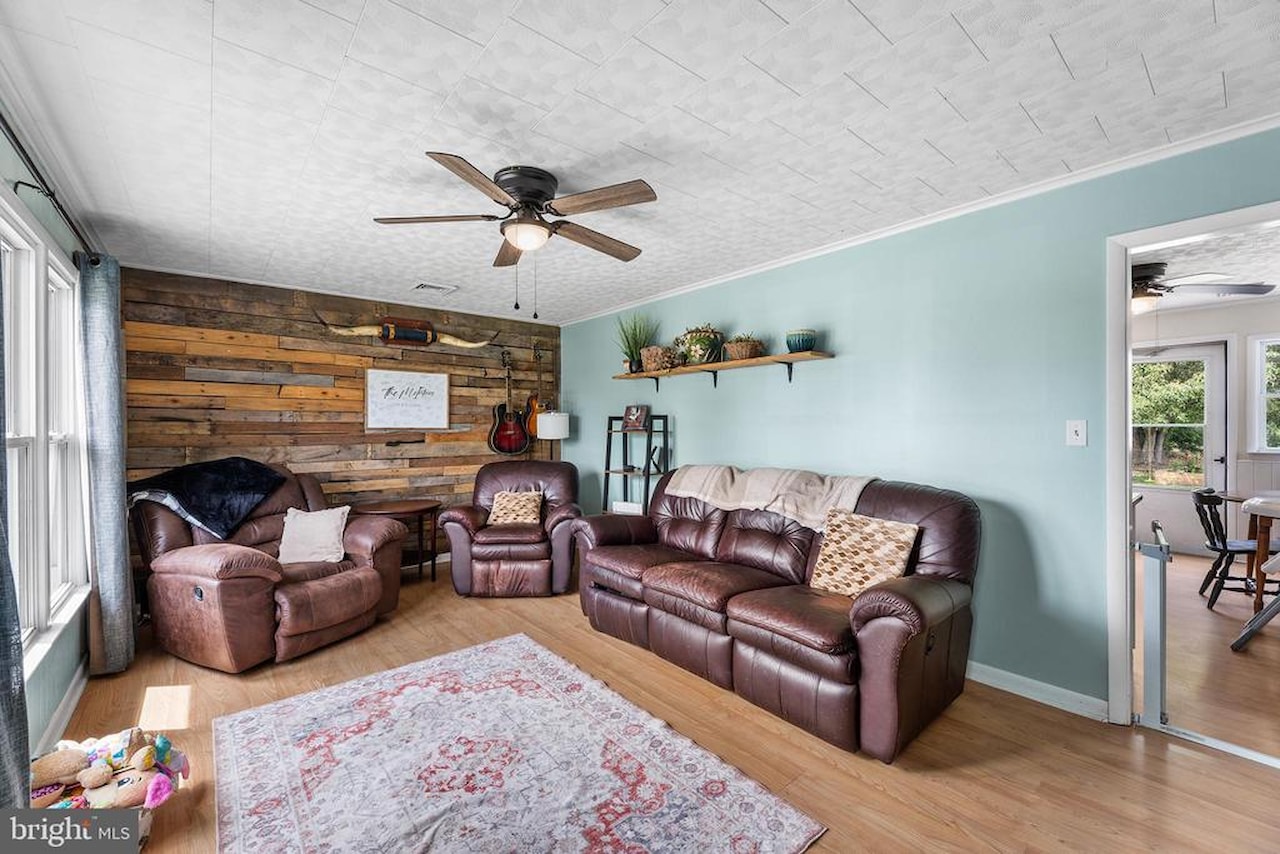  Real Estate for Sale - 28237 Dagsboro Rd in Dagsboro Photo 3
