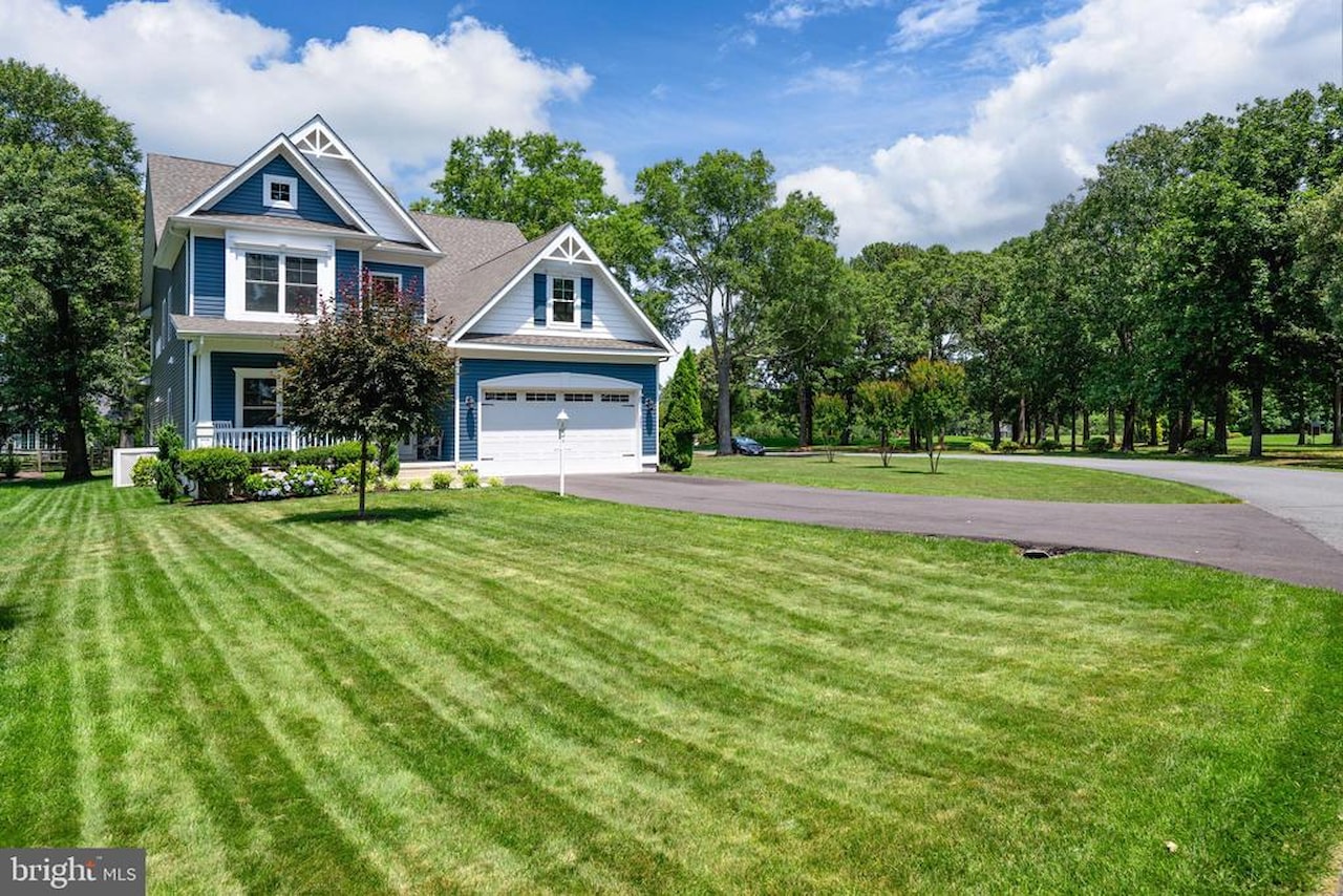  Real Estate for Sale - 205 Oyster Shell Cove in Bethany Beach Photo 2