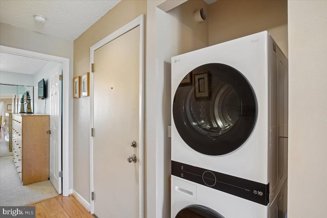 Jamaica Bay Real Estate for Sale - 204 33rd St #30302 in Ocean City Photo 12
