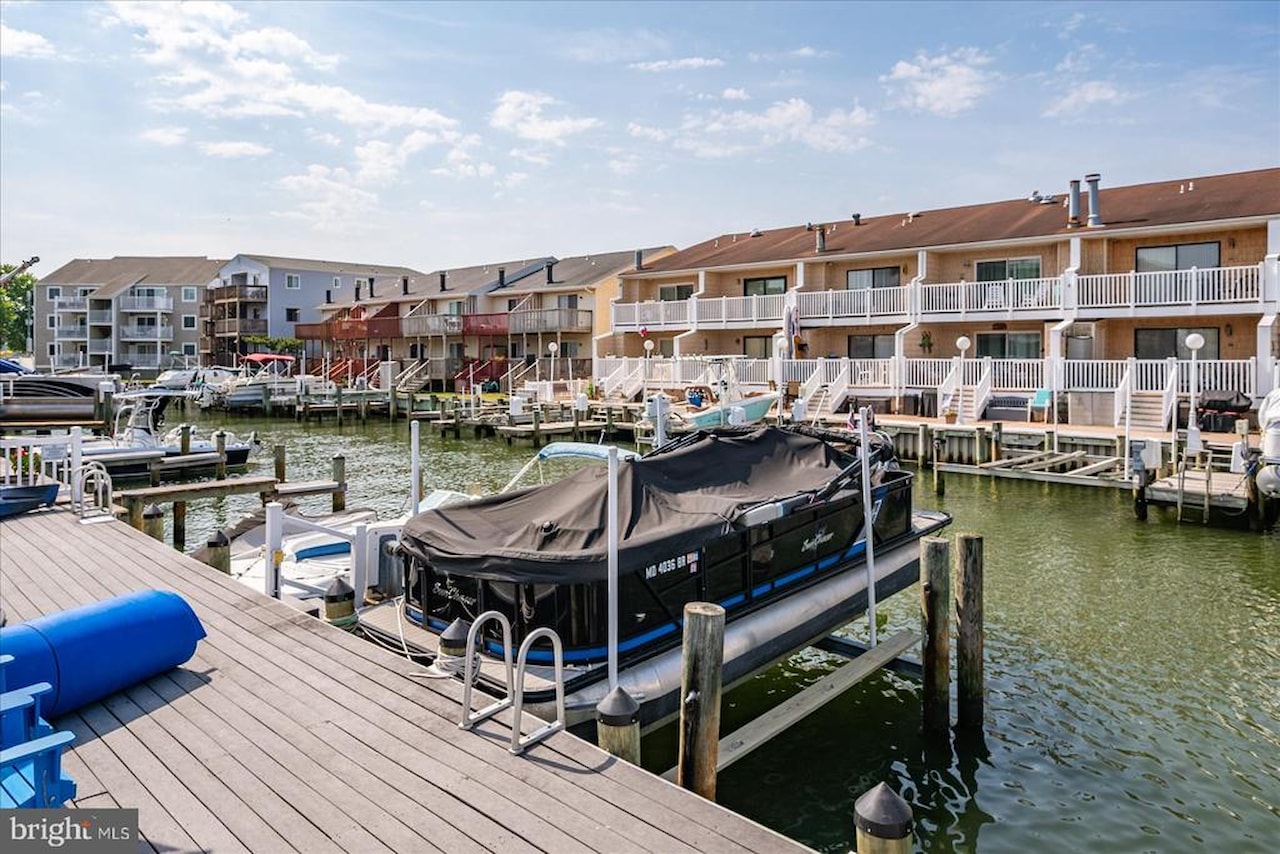 Caneel Cay Real Estate for Sale - 709 94th St #3 in Ocean City Photo 8
