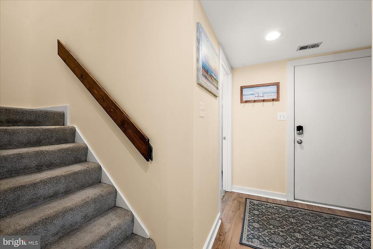 Caneel Cay Real Estate for Sale - 709 94th St #3 in Ocean City Photo 10