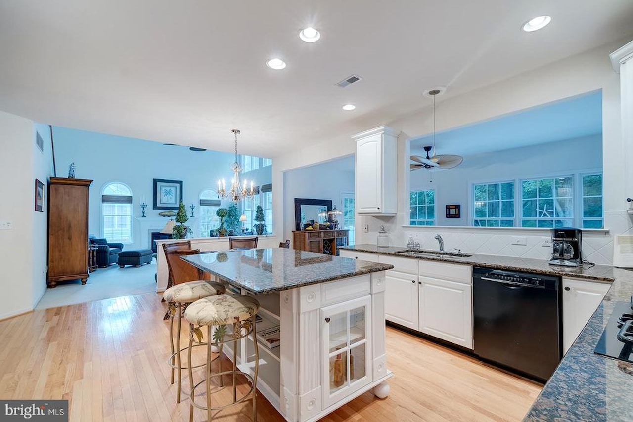  Real Estate for Sale - 31323 Terry Cir in Bethany Beach Photo 12