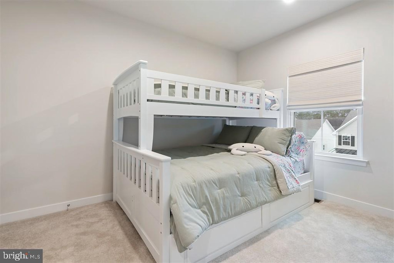  Real Estate for Sale - 12433 Coastal Marsh Dr #5 in Berlin Photo 9