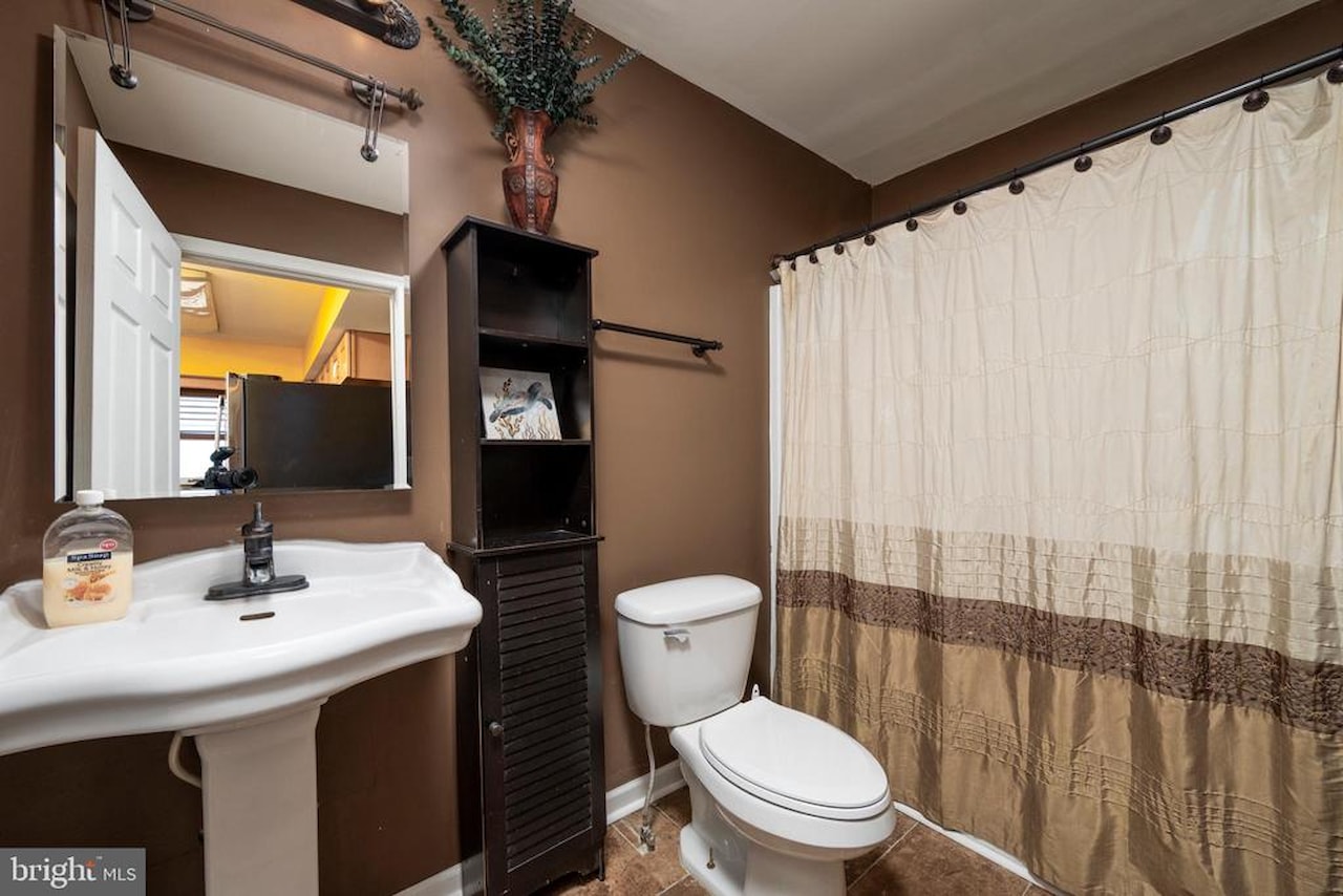Sandel Bay Real Estate for Sale - 14211 Dukes Ave #203 in Ocean City Photo 18