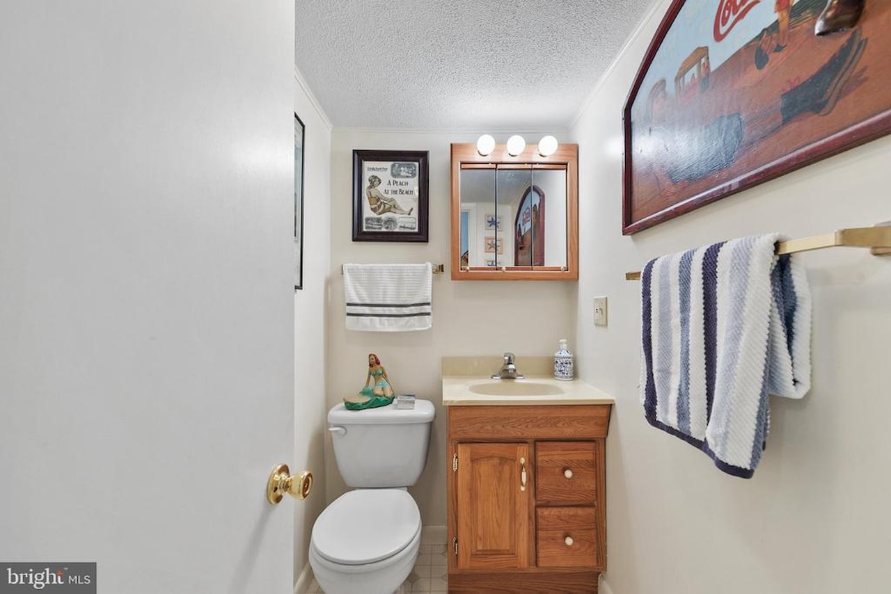 Watergate (Jamestown) Real Estate for Sale - 181 Jamestown Rd #5 in Ocean City Photo 32