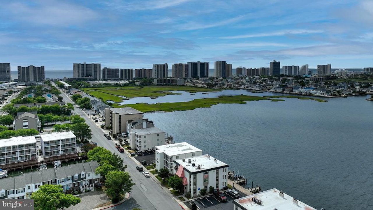 Watergate (Jamestown) Real Estate for Sale - 181 Jamestown Rd #5 in Ocean City Photo 52