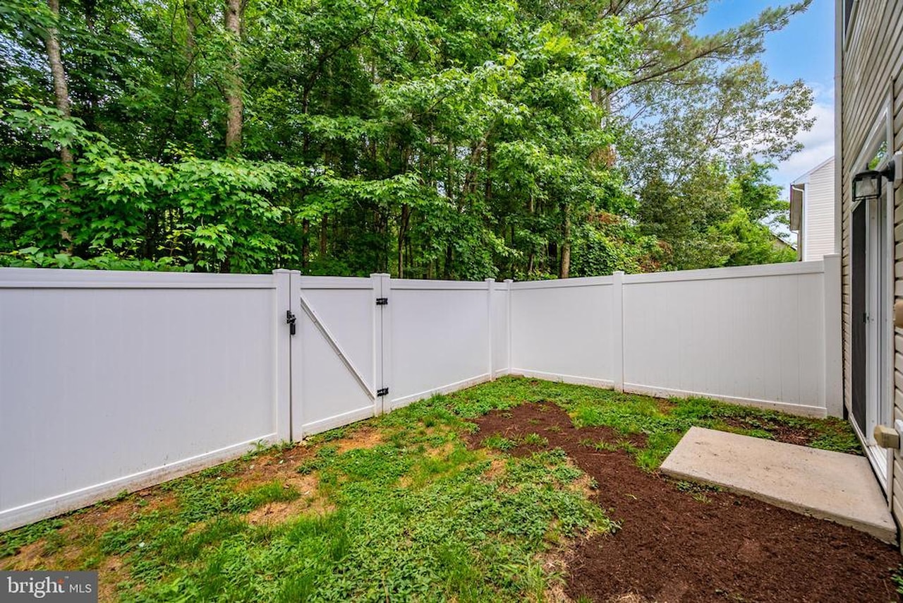  Real Estate for Sale - 172 Intrepid Ln #1402 in Berlin Photo 38
