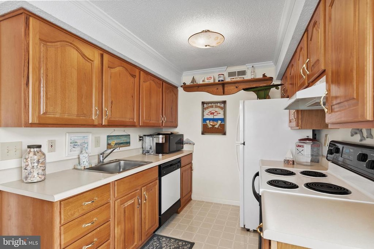 Watergate (Jamestown) Real Estate for Sale - 181 Jamestown Rd #5 in Ocean City Photo 28