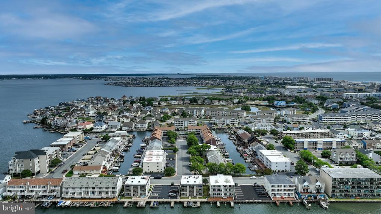 Watergate (Jamestown) Real Estate for Sale - 181 Jamestown Rd #5 in Ocean City Photo 49