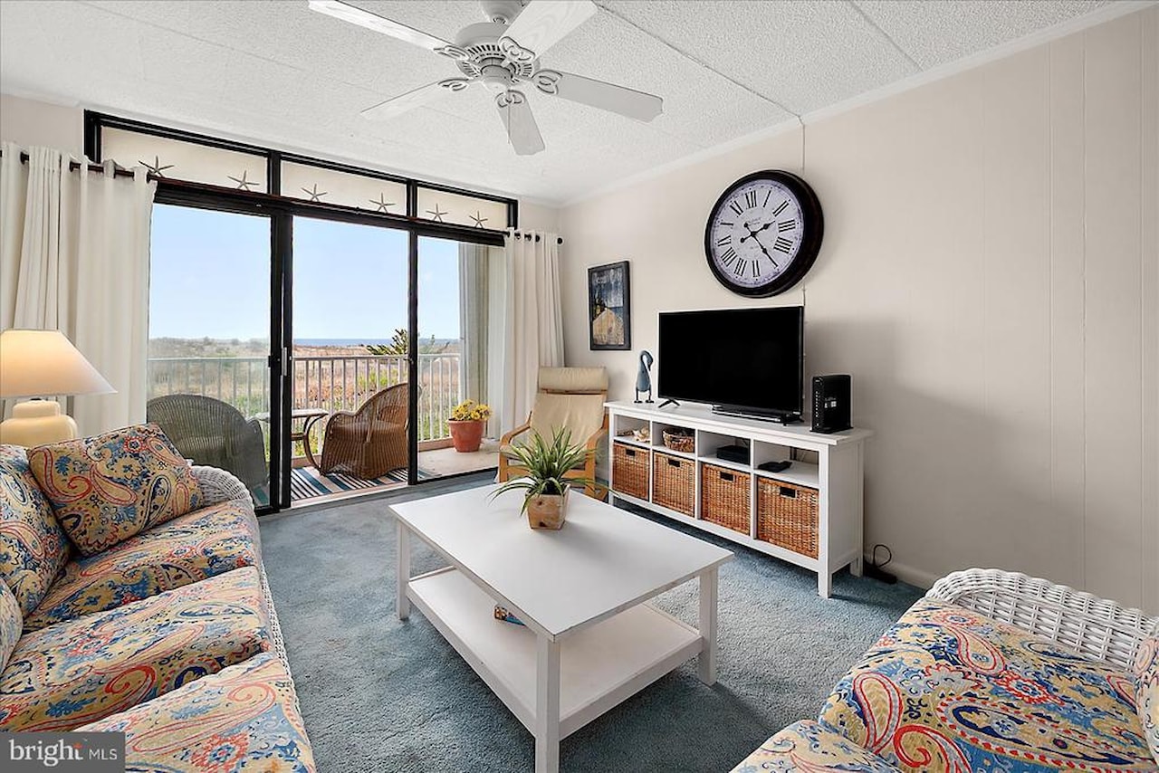 Breakwater II Real Estate for Sale - 13305 Wight St #103 in Ocean City Photo 4