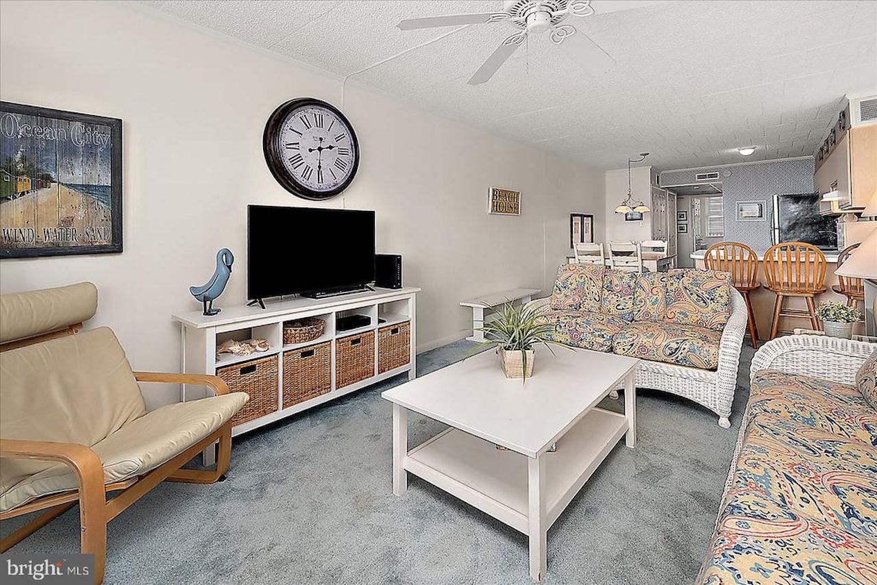 Breakwater II Real Estate for Sale - 13305 Wight St #103 in Ocean City Photo 8