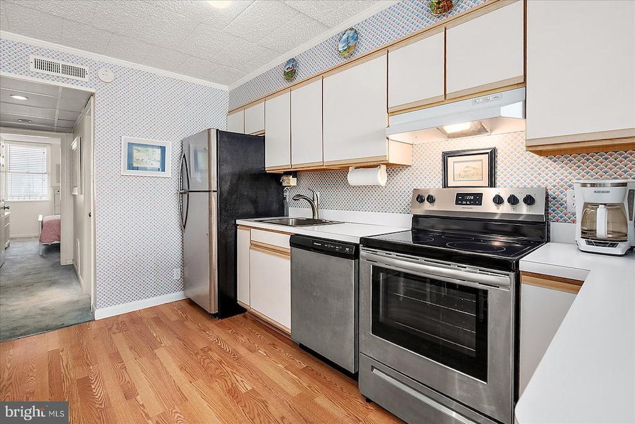 Breakwater II Real Estate for Sale - 13305 Wight St #103 in Ocean City Photo 14