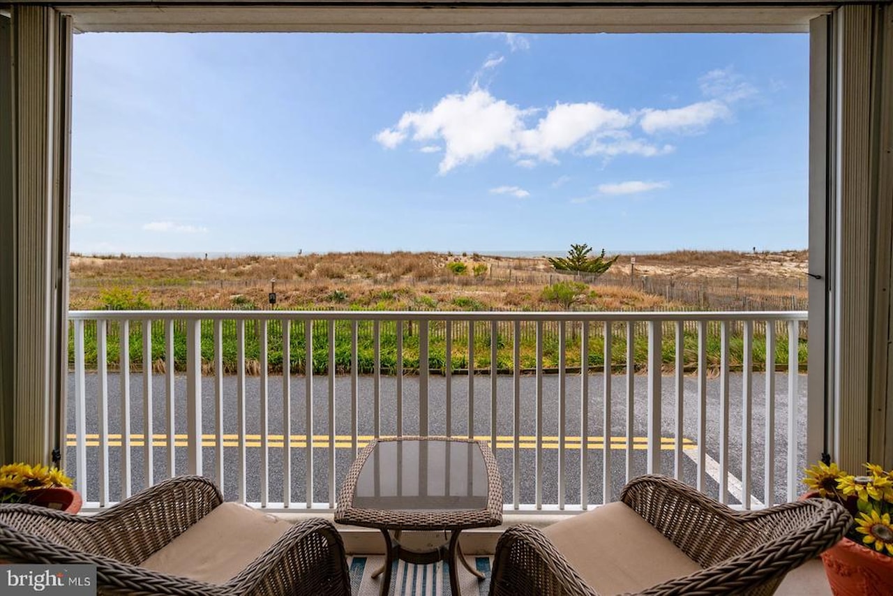 Breakwater II Real Estate for Sale - 13305 Wight St #103 in Ocean City Photo 26