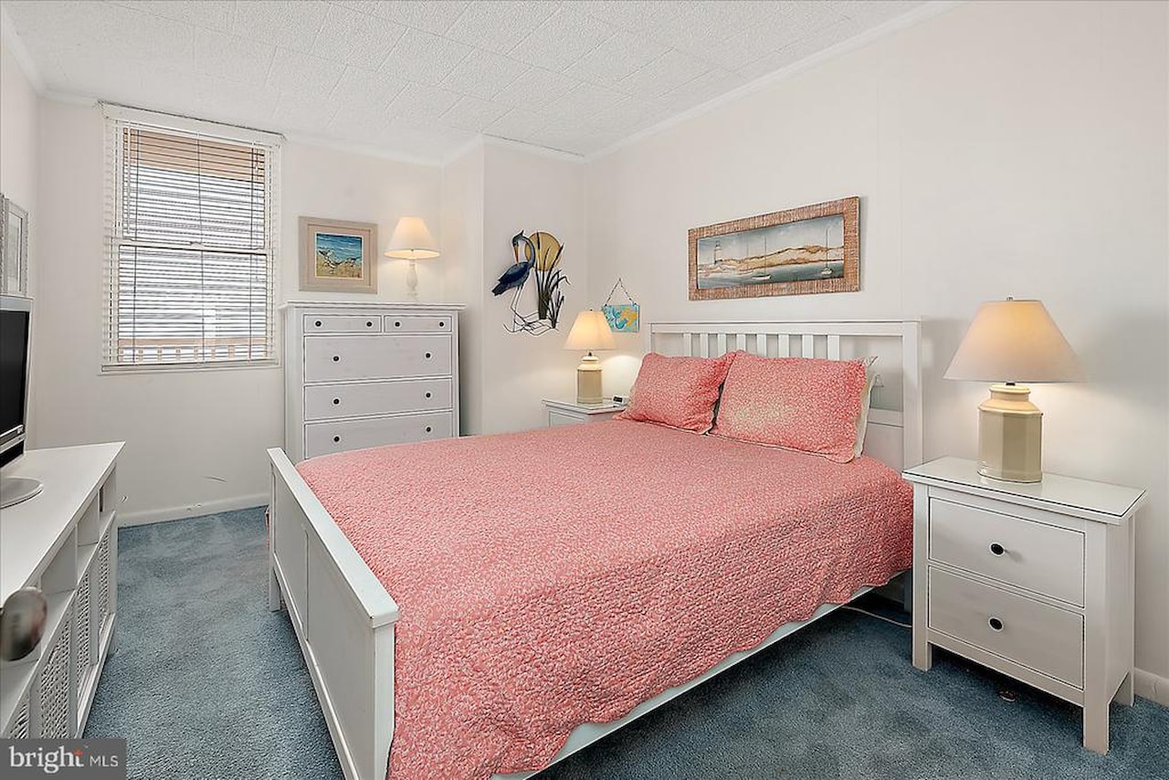 Breakwater II Real Estate for Sale - 13305 Wight St #103 in Ocean City Photo 17