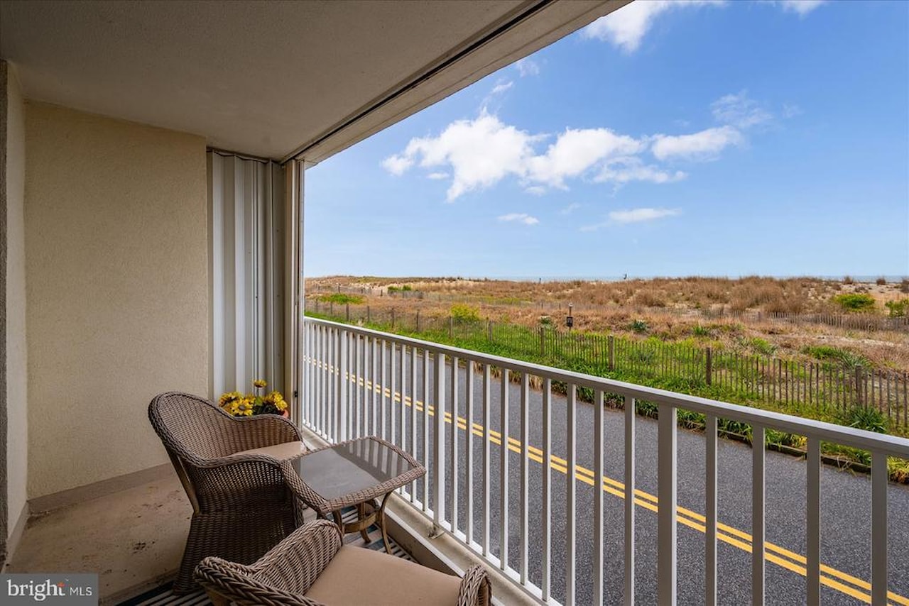 Breakwater II Real Estate for Sale - 13305 Wight St #103 in Ocean City Photo 24