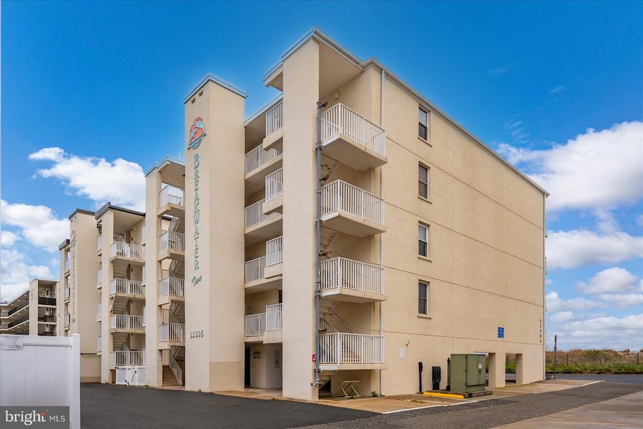 Breakwater II Real Estate for Sale - 13305 Wight St #103 in Ocean City Photo 28
