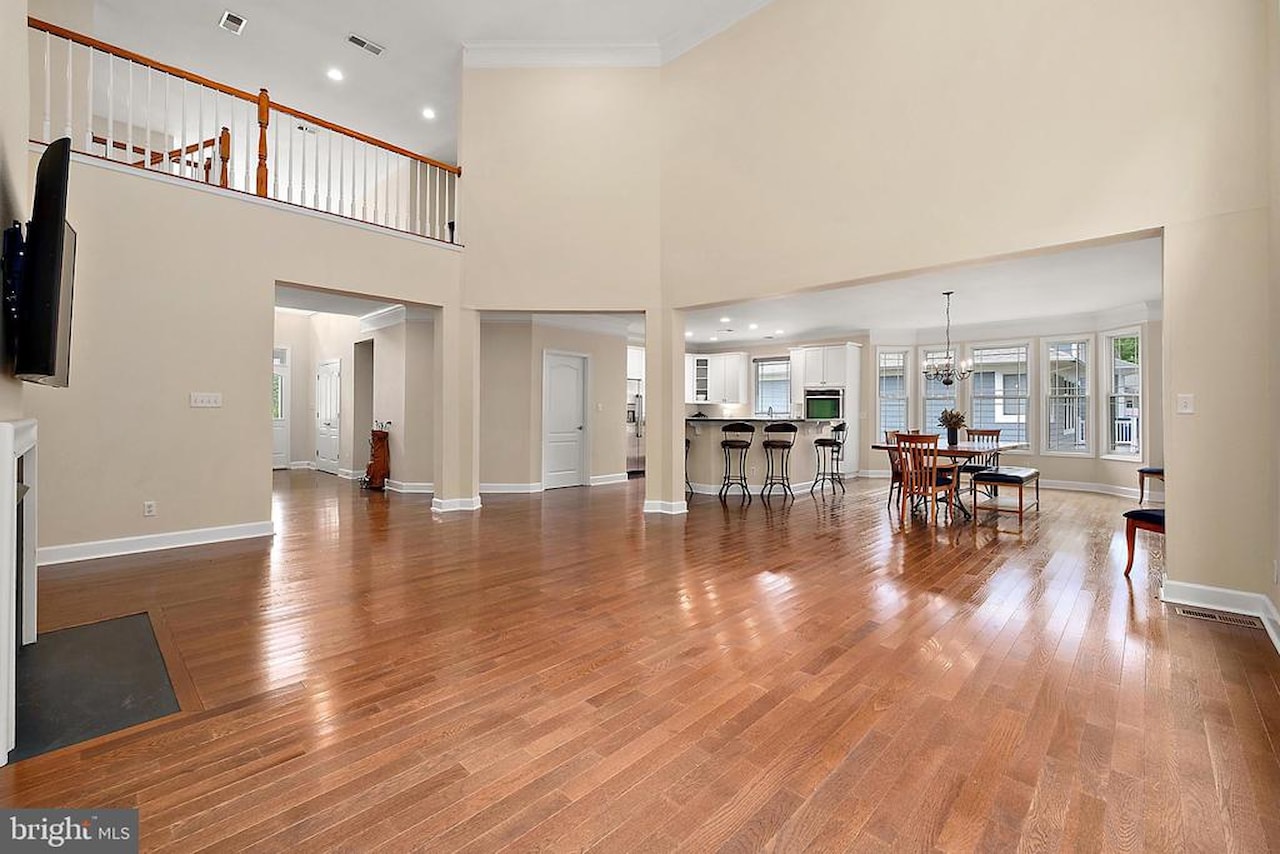  Real Estate for Sale - 11635 Maid At Arms Ln in Berlin Photo 16