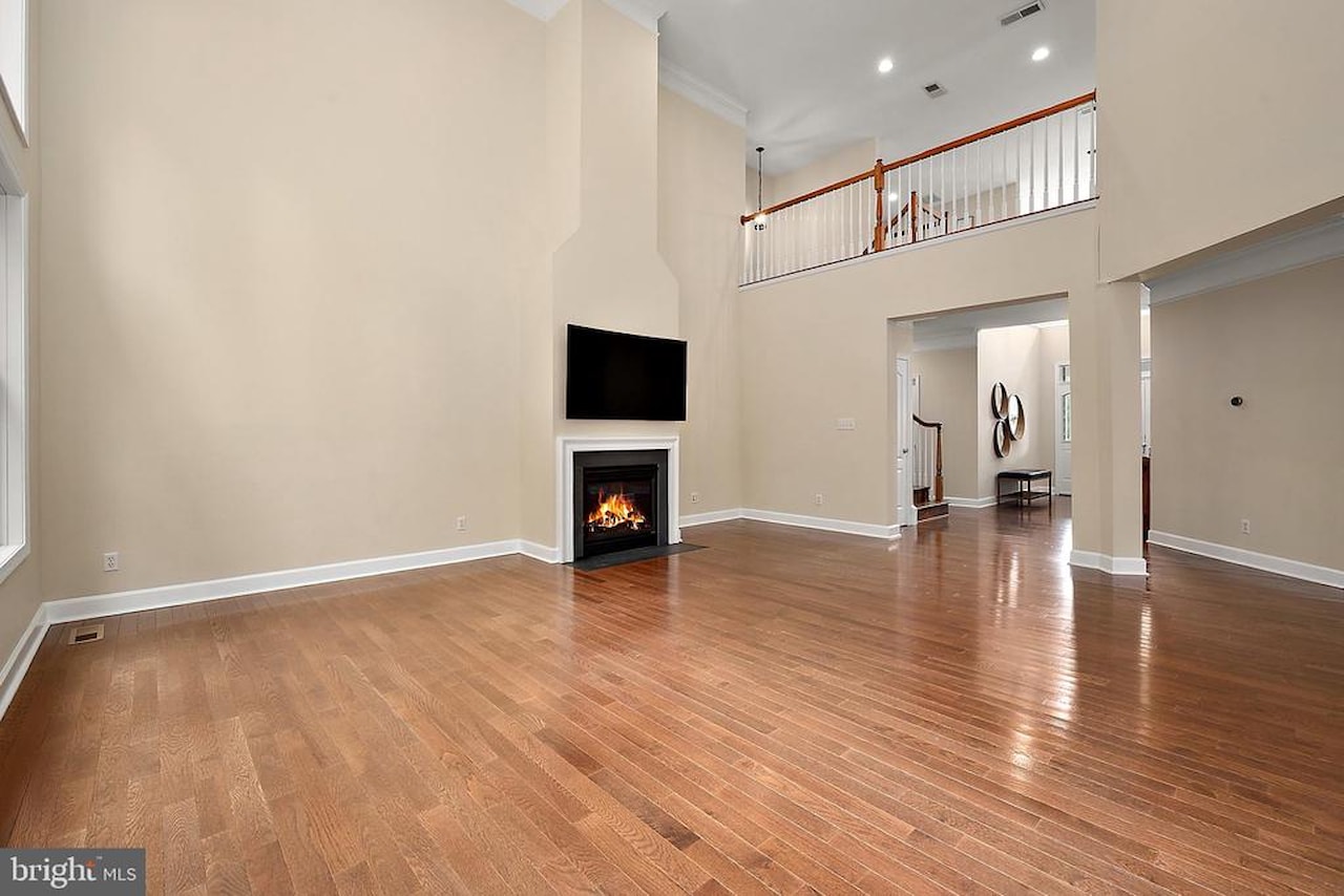  Real Estate for Sale - 11635 Maid At Arms Ln in Berlin Photo 13