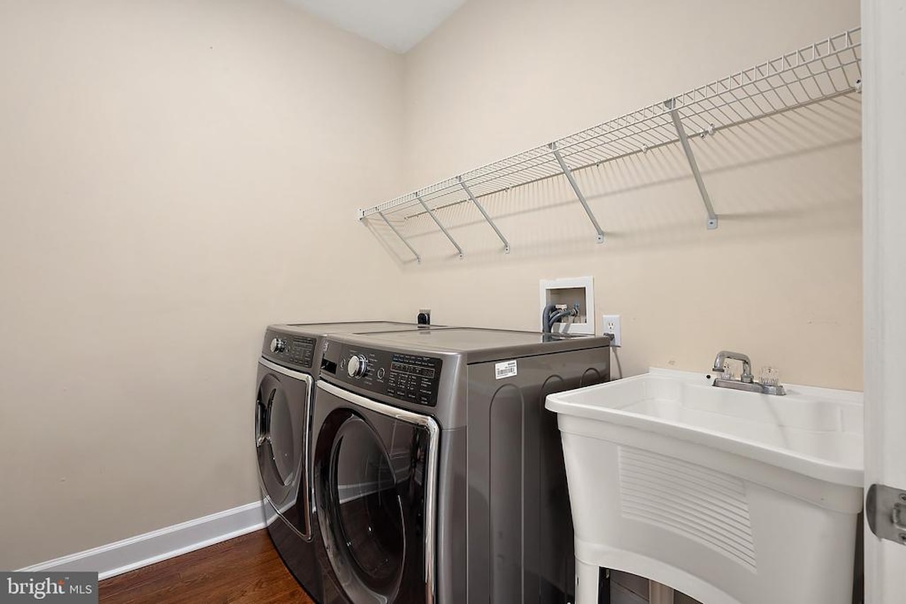  Real Estate for Sale - 11635 Maid At Arms Ln in Berlin Photo 56