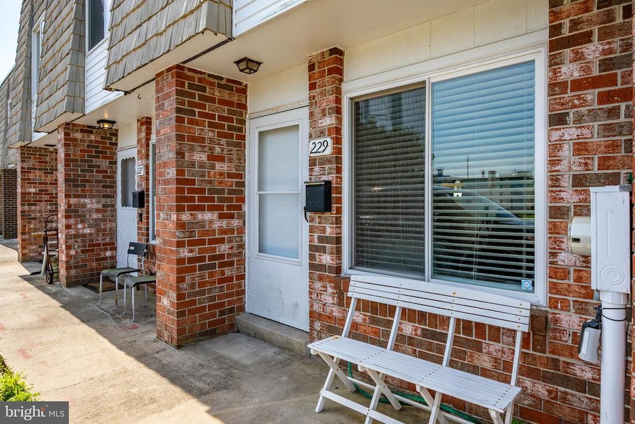 Ardmore Real Estate for Sale - 229 136th St #229 in Ocean City Photo 46