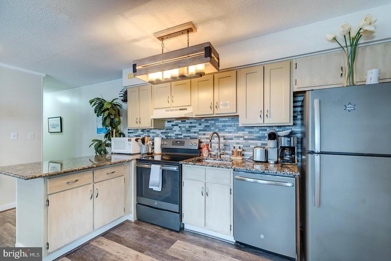 Sea Raider VI Real Estate for Sale - 12206 Coastal Hwy #201 in Ocean City Photo 10