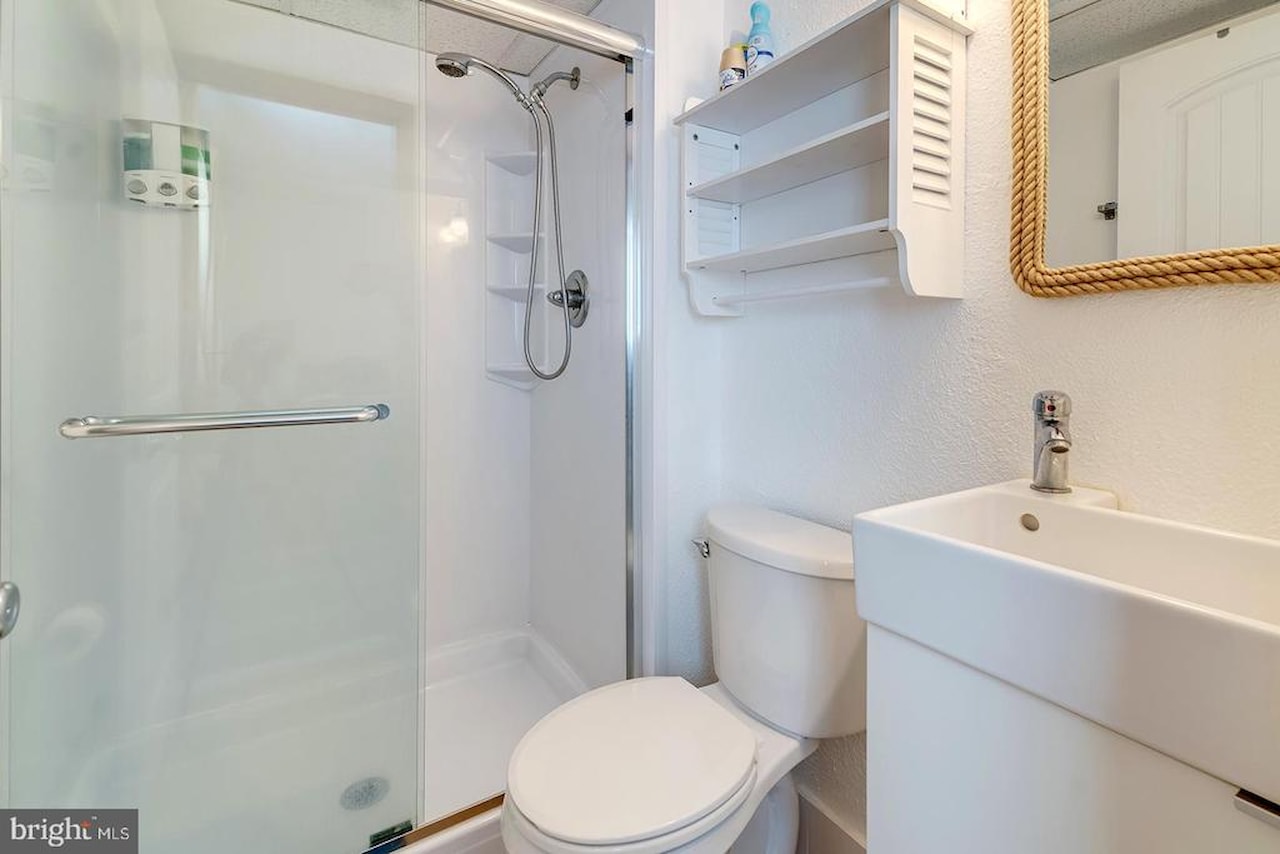 Sea Raider VI Real Estate for Sale - 12206 Coastal Hwy #201 in Ocean City Photo 18