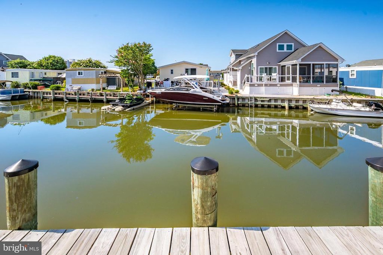 Ardmore Real Estate for Sale - 229 136th St #229 in Ocean City Photo 39