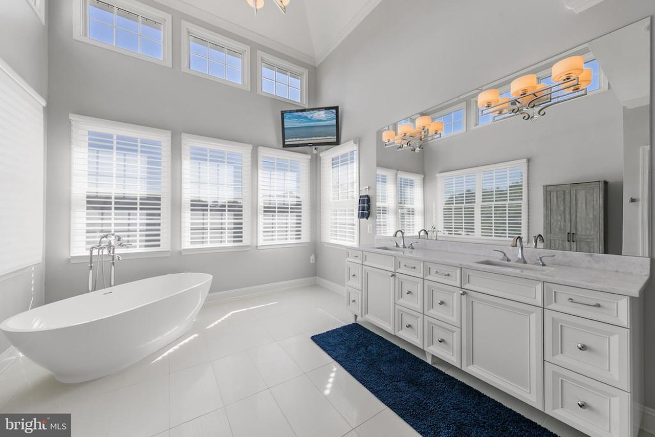  Real Estate for Sale - 37483 Seaside Dr in Ocean View Photo 22