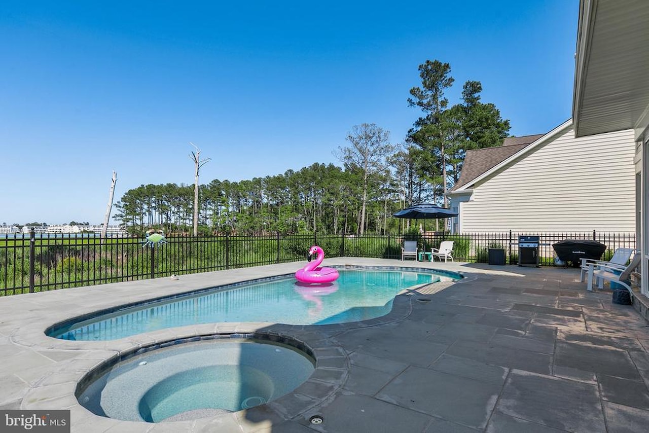  Real Estate for Sale - 37483 Seaside Dr in Ocean View Photo 52