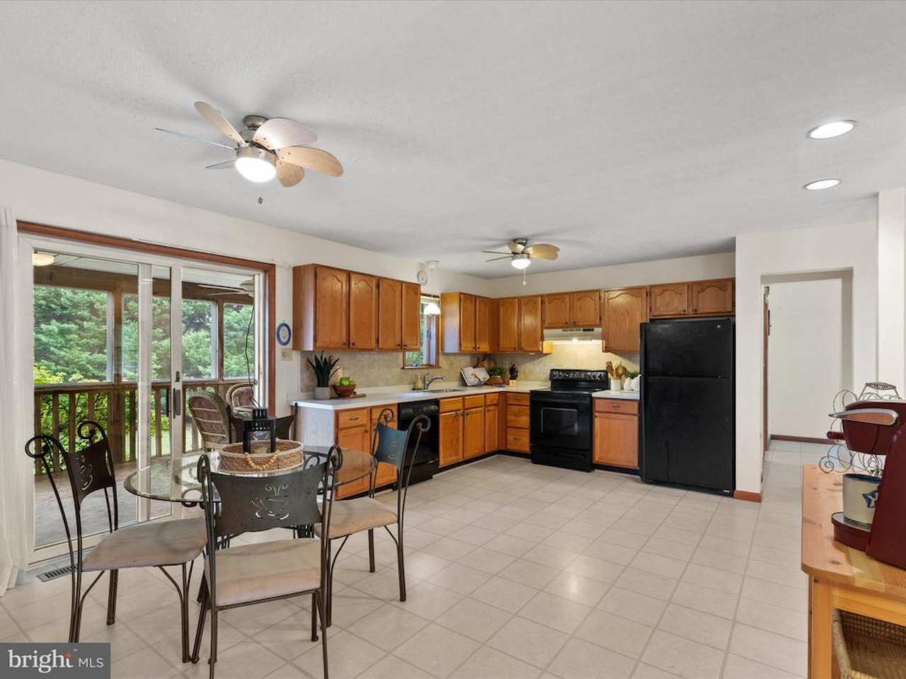  Real Estate for Sale - 13374 Cove Landing Rd in Bishopville Photo 18
