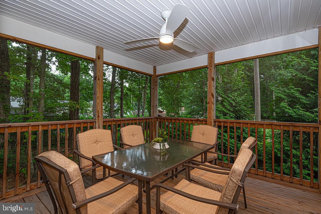  Real Estate for Sale - 42 Harpoon Rd in Ocean Pines Photo 2