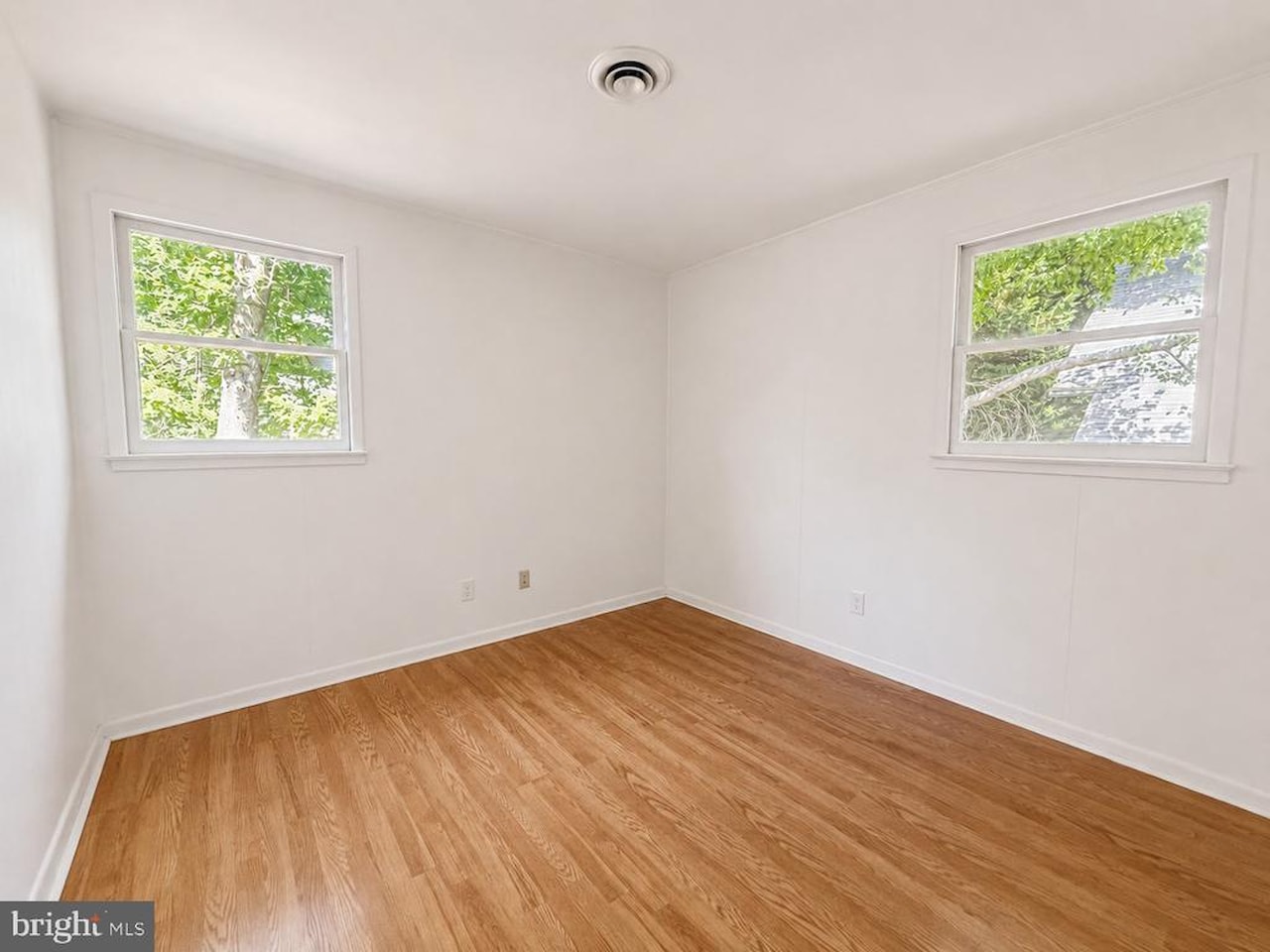  Real Estate for Sale - 505 Collins St in Bethany Beach Photo 11