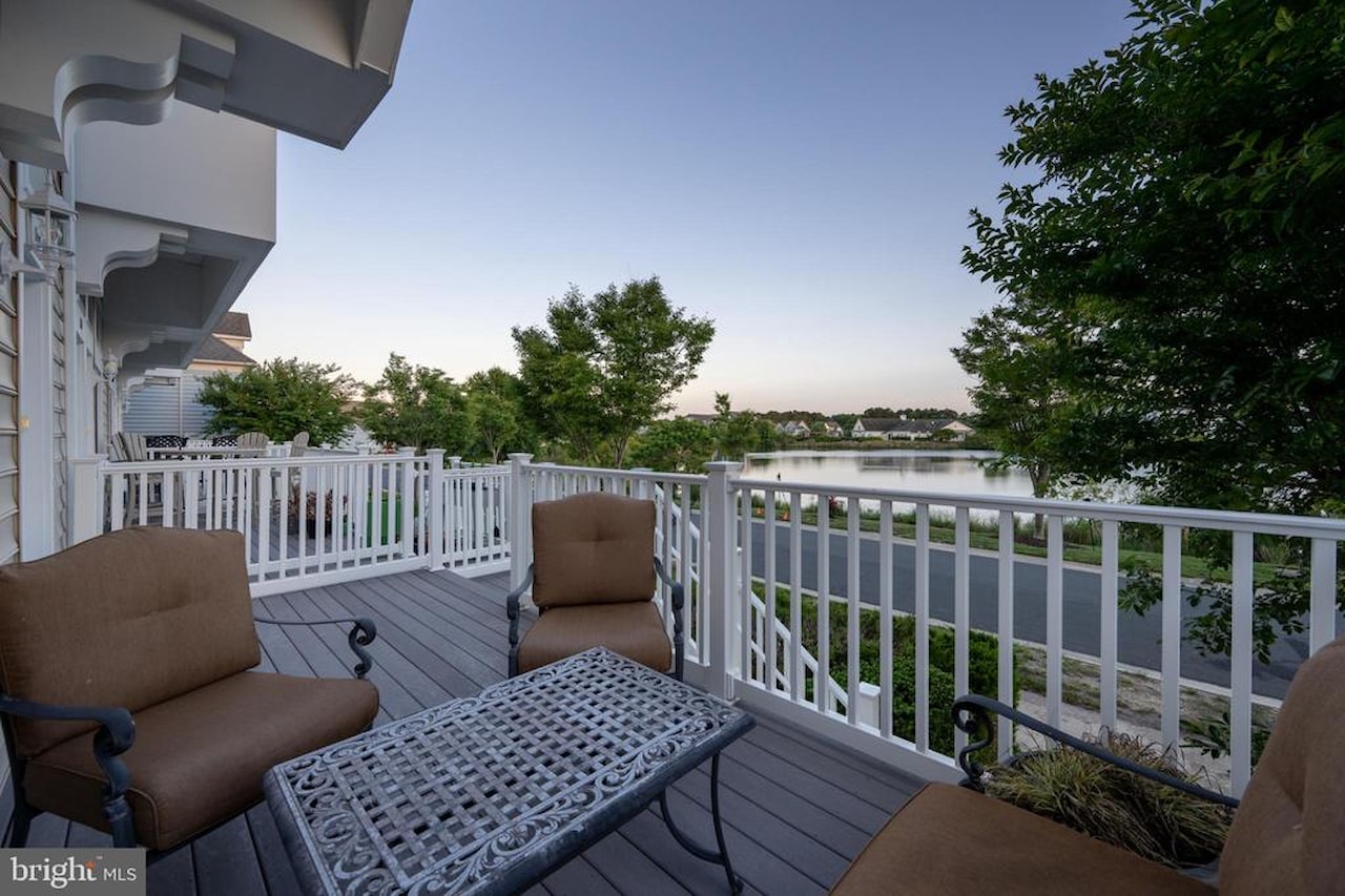  Real Estate for Sale - 12147 Landings Blvd #104 in Berlin Photo 30