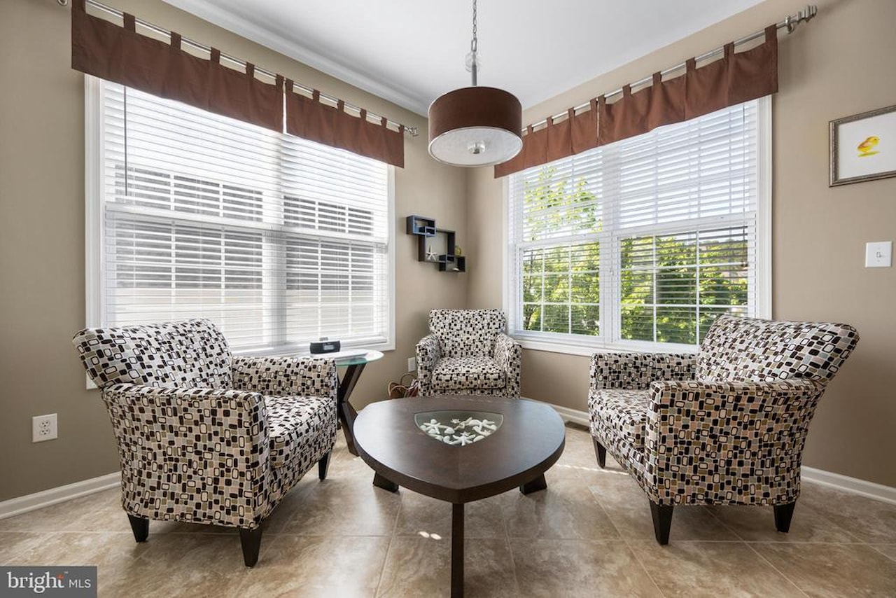  Real Estate for Sale - 12147 Landings Blvd #104 in Berlin Photo 16