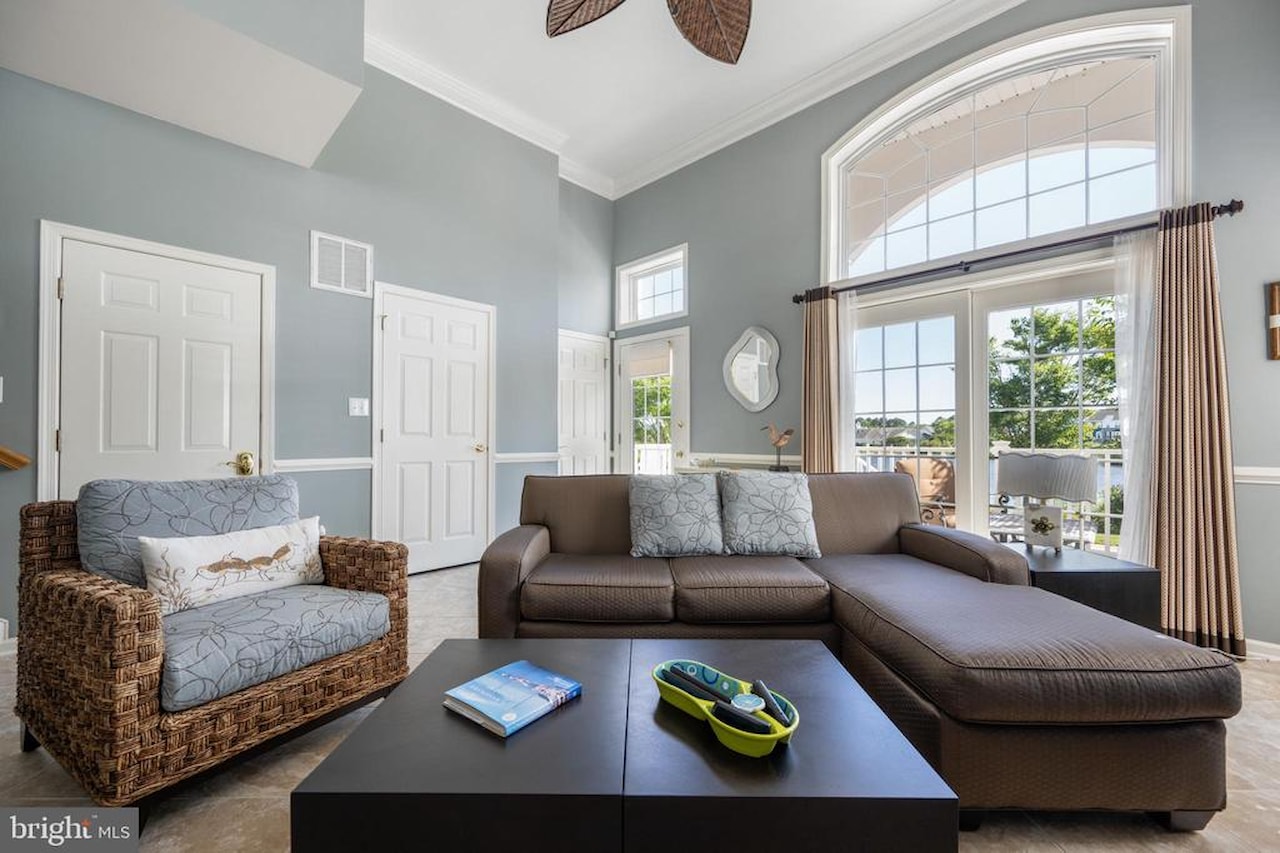 Real Estate for Sale - 12147 Landings Blvd #104 in Berlin Photo 3