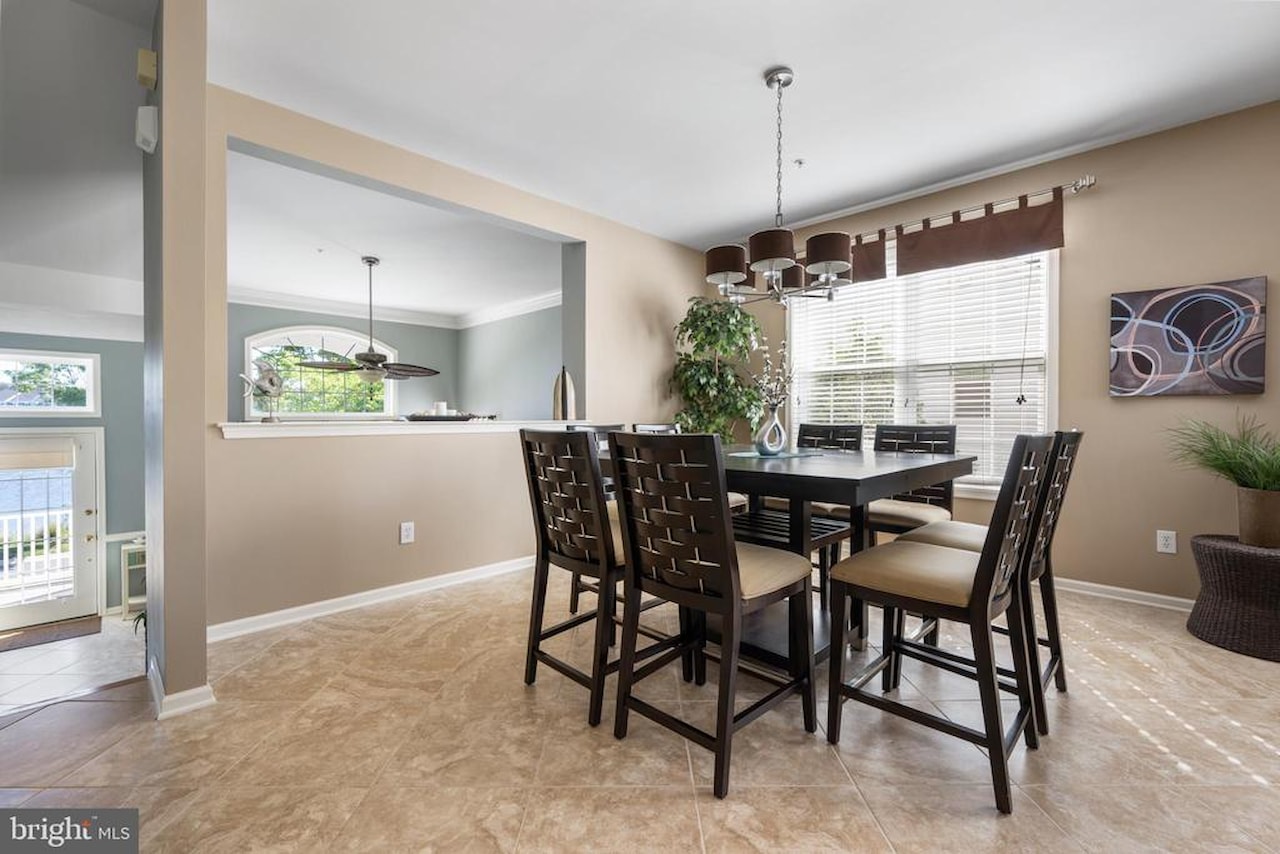  Real Estate for Sale - 12147 Landings Blvd #104 in Berlin Photo 10