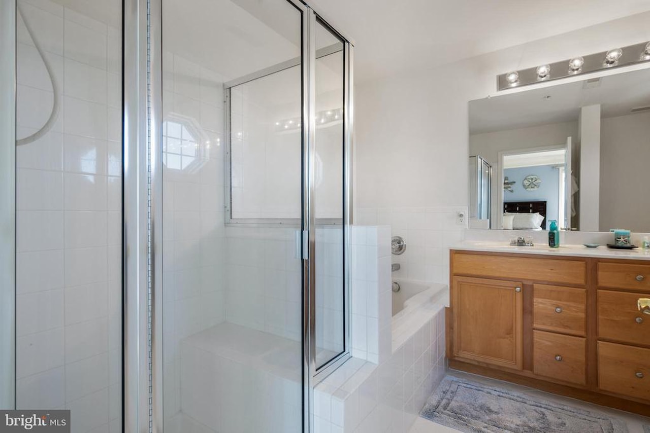  Real Estate for Sale - 12147 Landings Blvd #104 in Berlin Photo 22